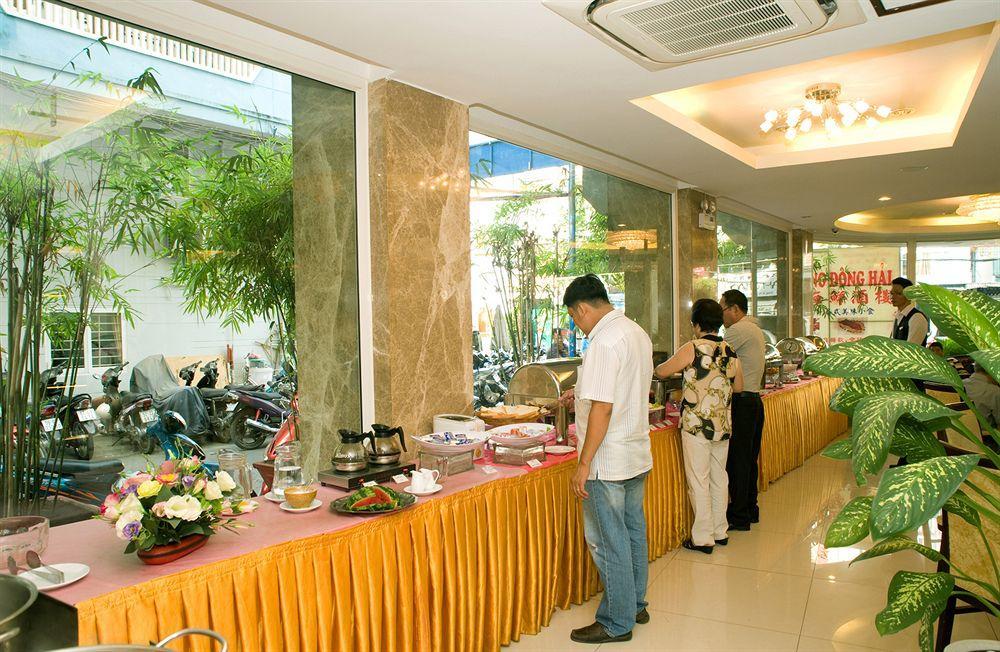 Dong Kinh A Hotel Хошимин Экстерьер фото