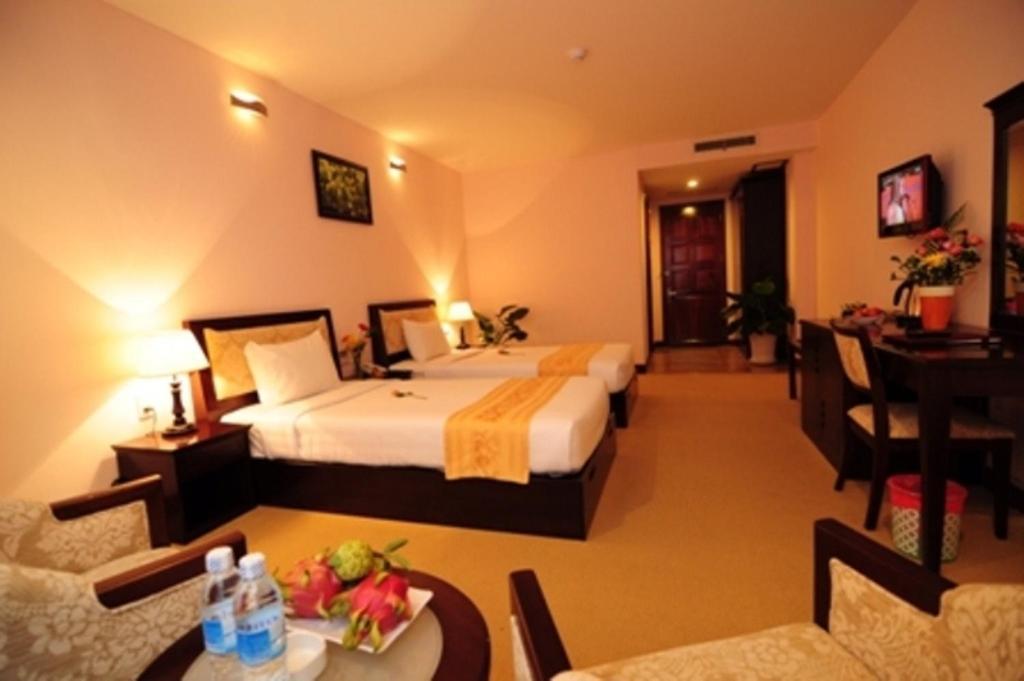 Dong Kinh A Hotel Хошимин Номер фото