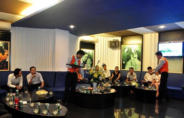 Dong Kinh A Hotel Хошимин Экстерьер фото